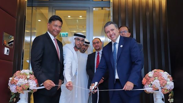 تأتي هذه الخطوة كجزء من استراتيجية مصرف الهلال الرامية إلى الحفاظ على رفاهية جميع الموظفين. تأتي هذه الخطوة كجزء من استراتيجية مصرف الهلال الرامية إلى الحفاظ على رفاهية جميع الموظفين.