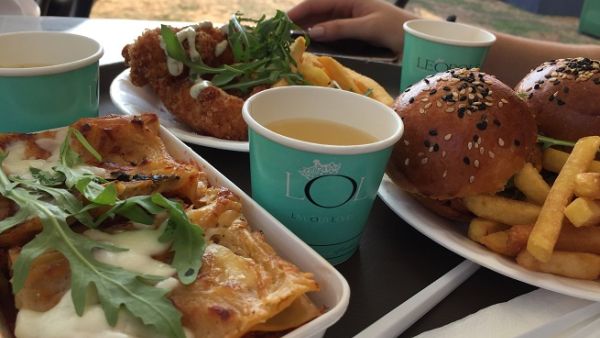 The English restauranteur is most notorious for its mouth-watering truffle burgers, crunchy fish & chips, juicy lasagna, chicken & mushroom pie.