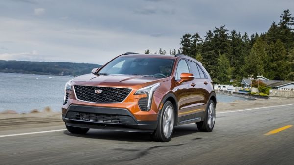 يضم المحرّك القياسي سعة 2.0 لتر توربو لطراز ’كاديلاك XT4‘ الجديد كلّياً نظام شحن توربيني متطوّر عالي الطاقة.