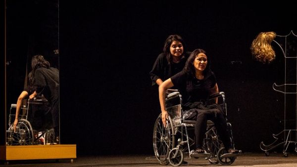 Theatrical performances by the groups participating in this year’s Dubai Festival for Youth Theatre edition. 