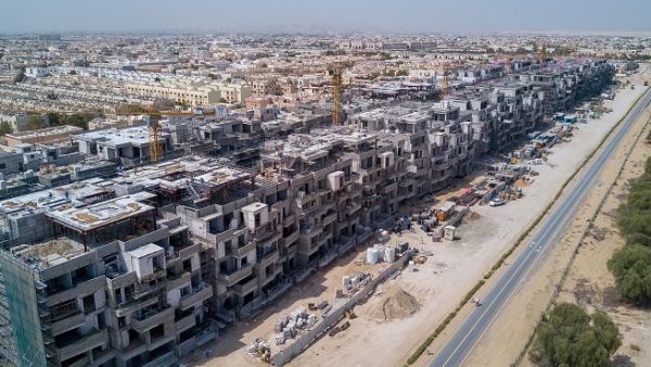 تلال مردف هو مشروع متعدد الاستخدامات السكنية والتجارية والتجزئة، كما أنه الوحيد المتاح للتملك الحر في منطقة مردف حالياً.