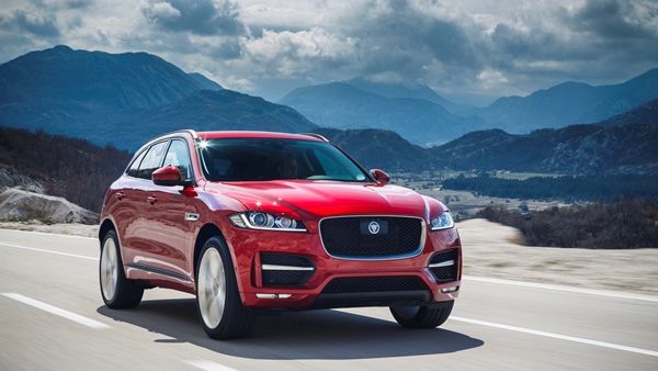 Jaguar F-PACE among finalists for two World Car Awards trophies