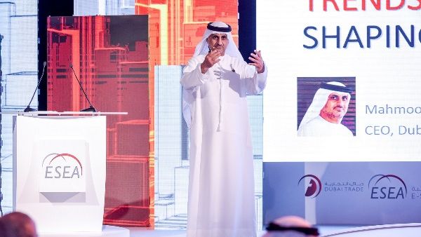 المهندس محمود البستكي المدير التنفيذي لدبي التجارية المهندس محمود البستكي المدير التنفيذي لدبي التجارية
