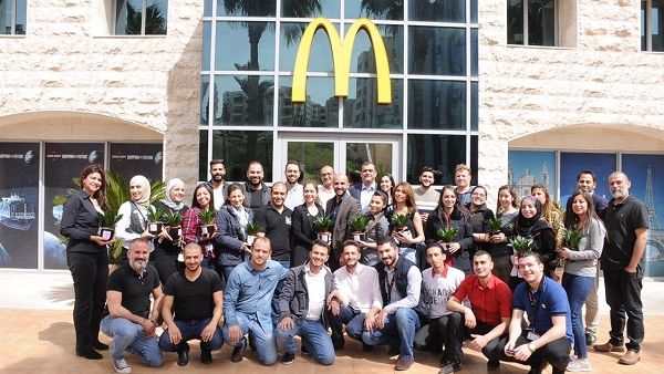 أعربت إدارة ماكدونالدز الأردن عن فخرها بكافة الموظفات من مختلف المستويات الوظيفية، مبينةً أن هذه المبادرة تجسد ثقافته المؤسسية التي تولي المرأة في بيئة عمله وعلى نطاق المجتمع.