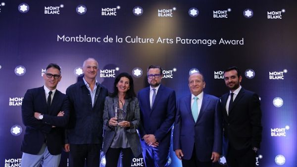 بفوزهما بالجائزة، ينضم فيليب وزازا إلى شبكة من الفائزين على مدار السنوات الـ 27 الماضية. بفوزهما بالجائزة، ينضم فيليب وزازا إلى شبكة من الفائزين على مدار السنوات الـ 27 الماضية.
