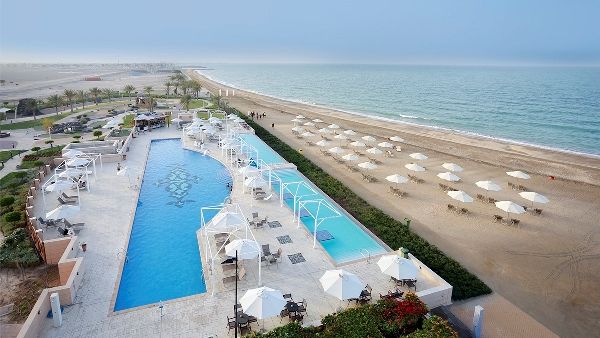 Millennium Resort Mussanah - Outdoor Pools