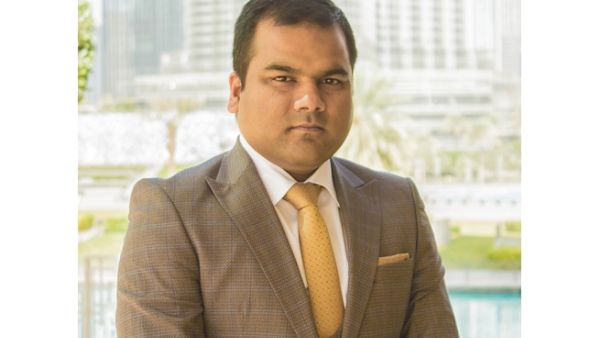 موهيت سايني، مدير الإيرادات والحجوزات في رمادا من ويندهام داون تاون دبي