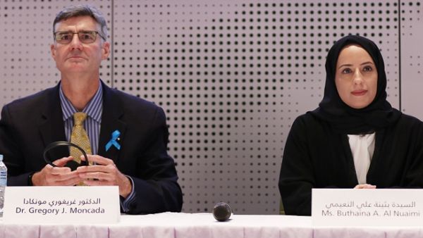 السيدة بثينة علي النعيمي، رئيس التعليم ما قبل الجامعي بمؤسسة قطر، والدكتور جريجوري مونكادا، مدير ‘أكاديمية قطر للعلوم والتكنولوجيا‘.