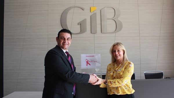 Nader Shaheen, GIB VP Corporate Communications and Julie Sprakel Think Pink Bahrain