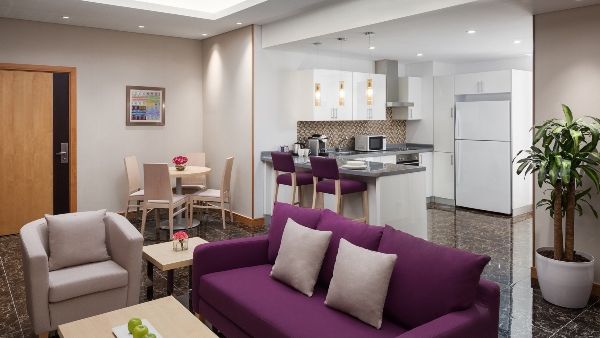 RB Residence Dhahran_interior kitch