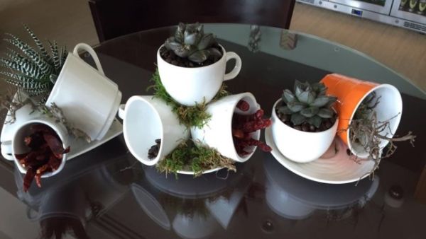 Reusing chinaware as decoration at Club Rotana_City Center Rotana Doha.
