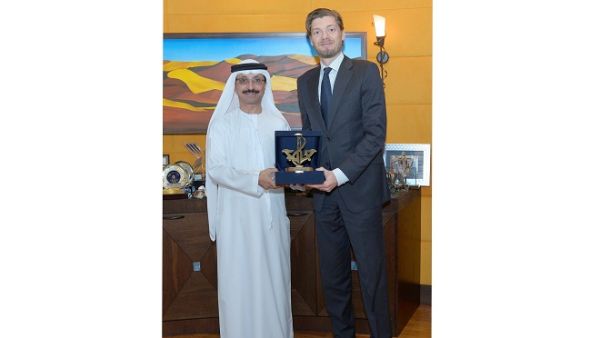 Sultan bin Sulayem receiving Johan Uggla in his office in Dubai Sultan bin Sulayem receiving Johan Uggla in his office in Dubai