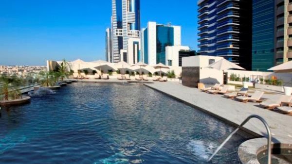 Swimming Pool at the Millennium Plaza Hotel Dubai