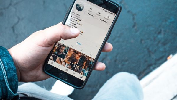 With Tata Communications Wi-Fi+, BlaBla Connect is able to address the security risks and hidden costs sometimes associated with accessing unsecure public Wi-Fi networks. 