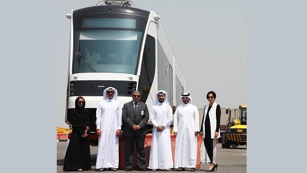 وصول أولى عربات نظام الترام إلى ميناء الدوحة