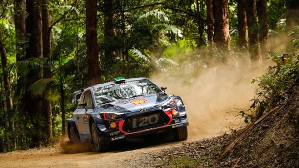 استطاع السائق البلجيكي نوڤيل الذي قاد سيارة هيونداي i20 Coupe WRC تحقيق الفوز بالرغم من الأمطار الغزيرة التي هطلت في اليوم الأخير.