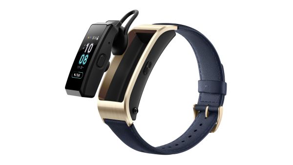 تواكب HUAWEI TalkBand B5 المعيار IP57 لمقاومة الماء والغبار.