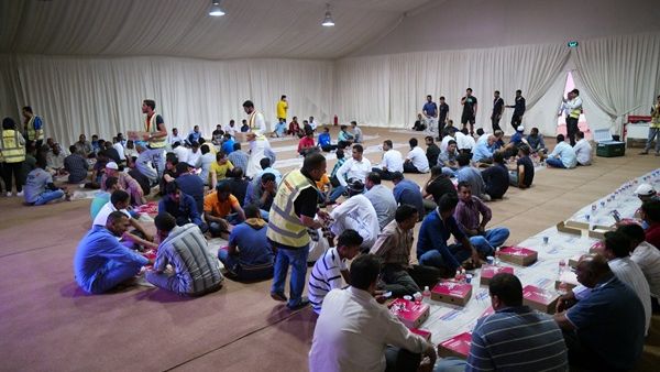 خيمة الإفطار خيمة الإفطار