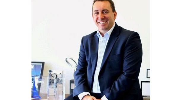 إيان إيفانز، نائب رئيس وحدة حوسبة المستخدم النهائي في أوروبا والشرق الأوسط وأفريقيا لدى شركة في إم وير إيان إيفانز، نائب رئيس وحدة حوسبة المستخدم النهائي في أوروبا والشرق الأوسط وأفريقيا لدى شركة في إم وير