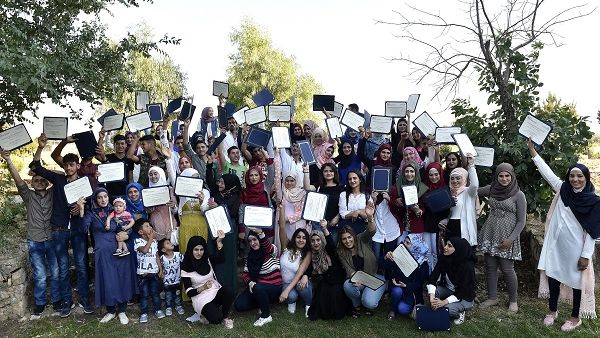 حصل الطلاب على شهادات إكمال البرنامج في 29 حزيران المنصرم في احتفال أقيم في المركز في البقاع.