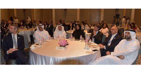 خلال المؤتمر