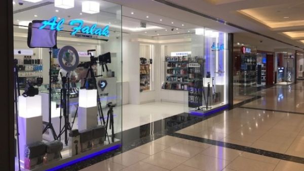 Customers who shop for AED 200 at any store in the mall stand a chance of winning a full set of Apple products. Customers who shop for AED 200 at any store in the mall stand a chance of winning a full set of Apple products.