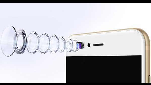 The battery takes only 30 minutes to power up 43 per cent, according to the statement.(Trade Arabia)