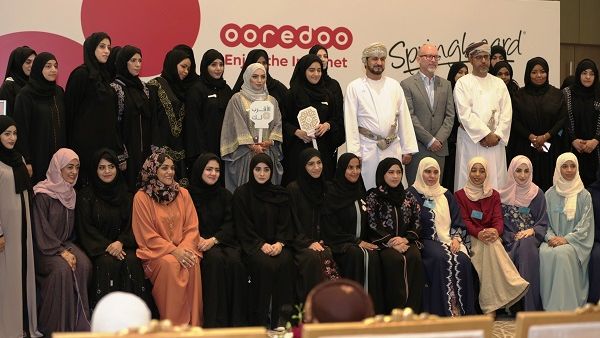 During the intensive course, women from multiple government agencies and ministries across Oman received essential skills training and applied them to an exciting project development course. 