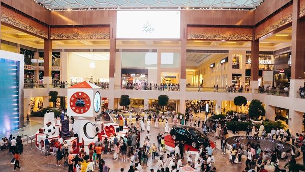 جوائز قيّمة لزوار ديرفيلدز مول خلال عطلة نهاية هذا الأسبوع.
