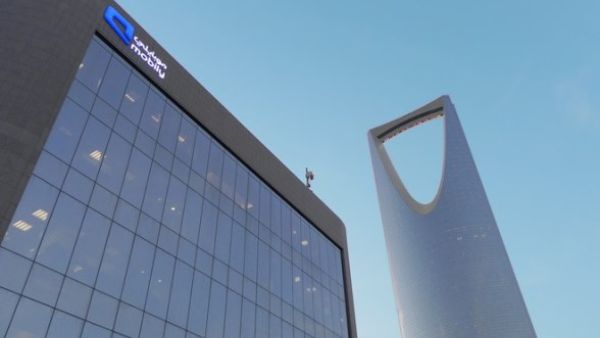 Mobily has achieved growth in its quarterly sales for the first time in two years, realizing cash flows of SR1.4 billion ($346 million). 