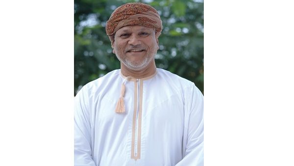 عمر بن أحمد بن سالم قطن، الرئيس التنفيذي لشركة النفط العُمانية للتسويق
