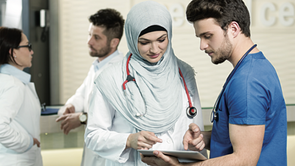 The Saudi government has been urged to boost training of health professionals and ease visa requirements to meet an expected shortfall in qualified medical staff in the Kingdom. (AFP)
