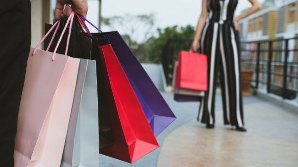 Now, with so many shopping options, it’s easy to feel overwhelmed. (Shutterstock)