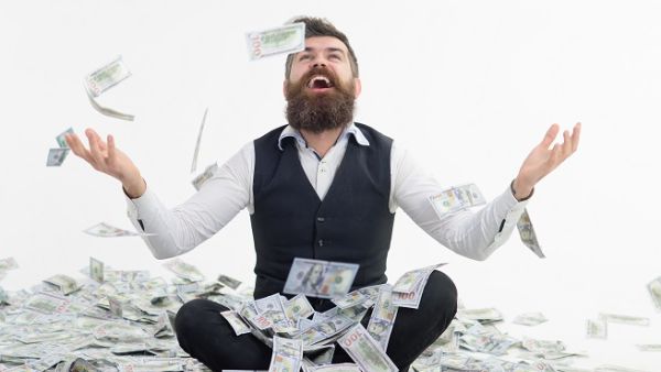 The 16.3% increase reflects more favourable conditions for wealth creation despite volatile geopolitics. (Shutterstock)