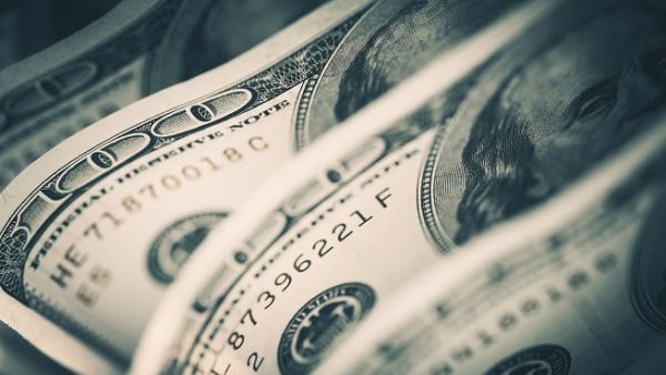 The exchange rate of the US dollar was relatively stable during transactions on Sunday. (Shutterstock)