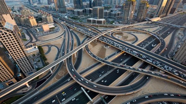 Under the scheme, registration cards issued for vehicles will be valid for a lifetime, but motorists will need to renew its electronic version after their vehicles pass the inspections tests. (Shutterstock)