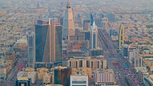 مجلس الأسرة نشأ ليواكب "رؤية المملكة 2030" التي تضع المجتمع والأسرة ضمن محاورها الأساسية