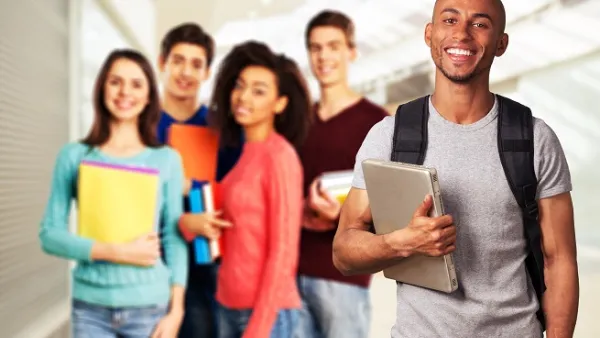 إذا كنتم أحد خرّيجي الدراسات العليا المفعمين بالطاقة للانطلاق نحو الحياة العملية، كيف يمكنكم الاستعداد للمجهول؟