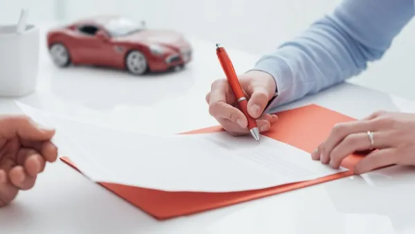 Buyers must get the pre-owned vehicle's history. (Shutterstock)