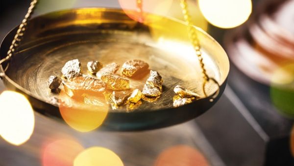 Gold prices edged higher on Wednesday, as investors looked ahead to the Federal Reserve's policy meeting, the last under the leadership of Janet Yellen. (Shutterstock) Gold prices edged higher on Wednesday, as investors looked ahead to the Federal Reserve's policy meeting, the last under the leadership of Janet Yellen. (Shutterstock)