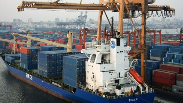 The volume of trade exchange between Egypt and the rest of the world is up, so is Egypt's trade deficit. (File photo) The volume of trade exchange between Egypt and the rest of the world is up, so is Egypt's trade deficit. (File photo)