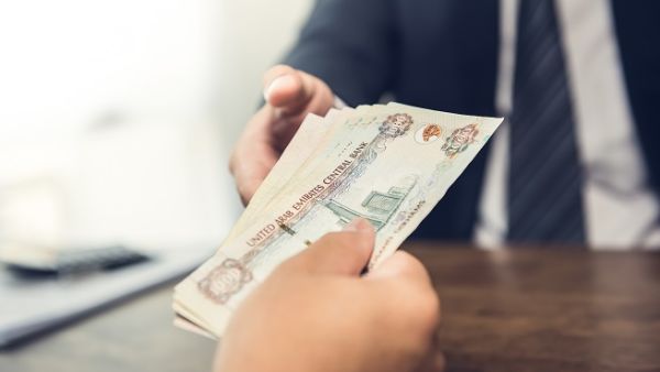 ارتفعت قيمة تعويضات العاملين في دولة الإمارات إلى 60 مليار درهم خلال الأشهر التسعة الأولى من العام 2018