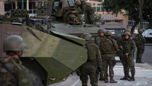 إرسال 8500 جندي برازيلي إلى ريو دي جانيرو للحد من العنف في الشوارع