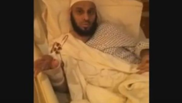 عائض القرني على السرير الابيض 