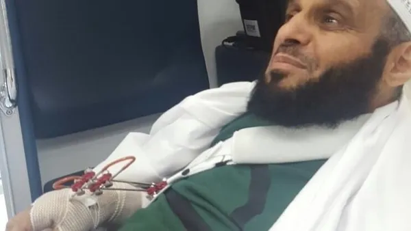 الداعية السعودي الشيخ عائض القرني
