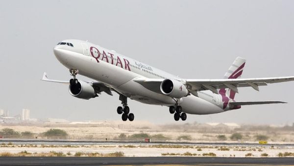 Qatar Airways' new route surpasses Emirates' longest flight by about 600 kilometers. (File photo)