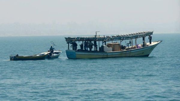 قطر تشتكي "اختطاف" الإمارات قارب صيد وطاقمه
