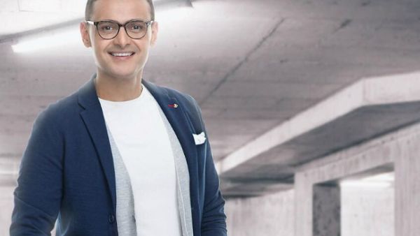 Ramez is filming nearly two episodes a day from his new prank show in order to finish filming in the shortest possible time (Source: ramezgalalac - Instagram)