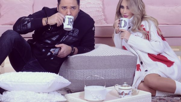 الفنان اللبناني رامي عياش وزوجته
