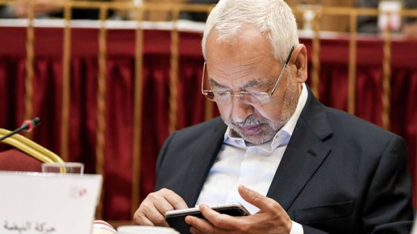 النهضة تهدد بمقاضاة جماعية لوسائل الإعلام التي تنتقدها
